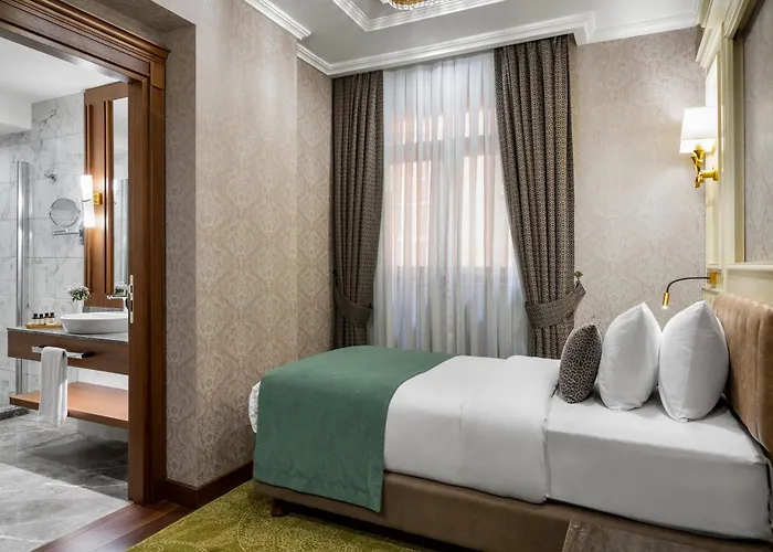 Отель Aspera Golden Horn